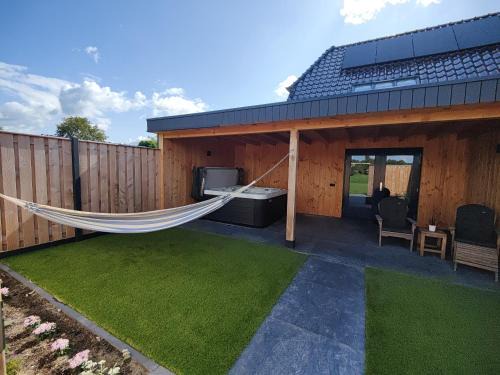 B&B de Gouden Ploeg met Jacuzzi