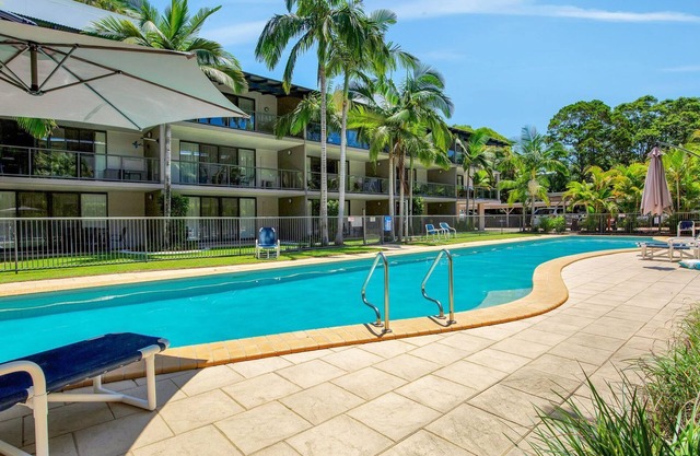Baden 70 - Rainbow Shores. Ground Floor. Air Con. Overlooking lap pool. Wi-Fi