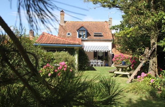 Baie de Somme, Favieres, three km from Le Crotoy near the cycle tracks