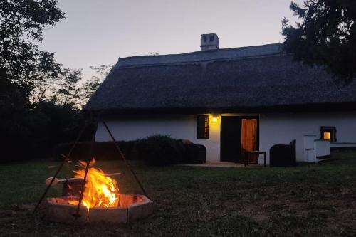 Balaton Cottage - Your Hide Away
