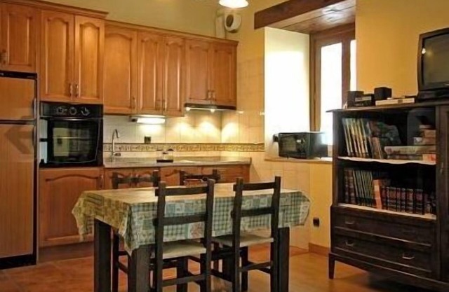 Balkonpe Cottage. Ideal house for rest and for families with children