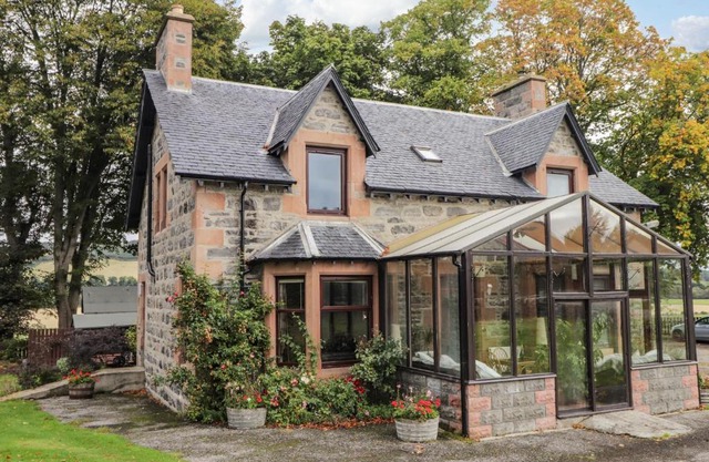 Balloan House