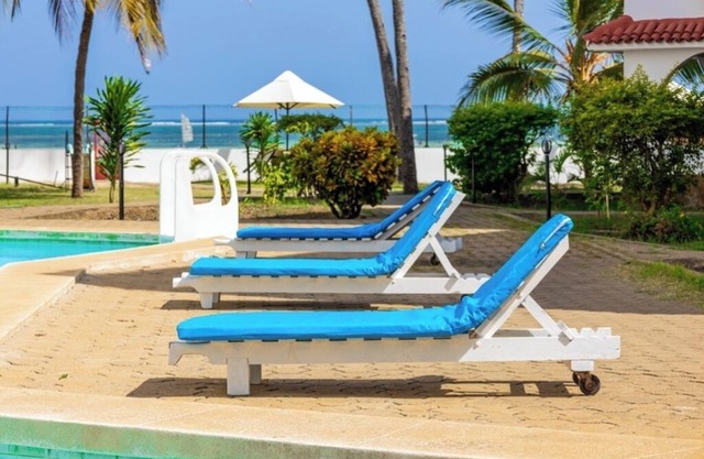 Bamburi Beach Villa