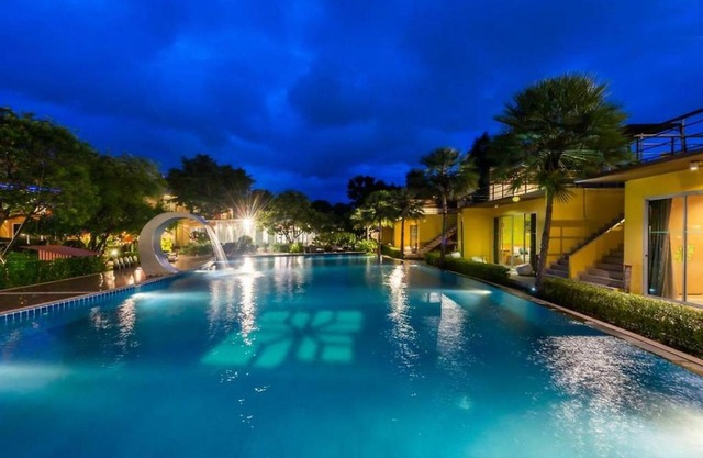 BANGKOK.GRAND.RESORT