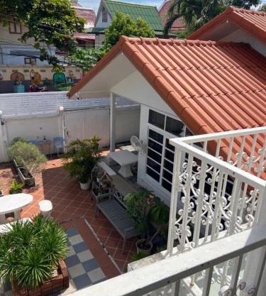Bangkok Neighborhouse