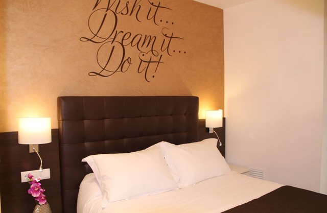 BARCELONA | 2 BEDROOM APT ¦