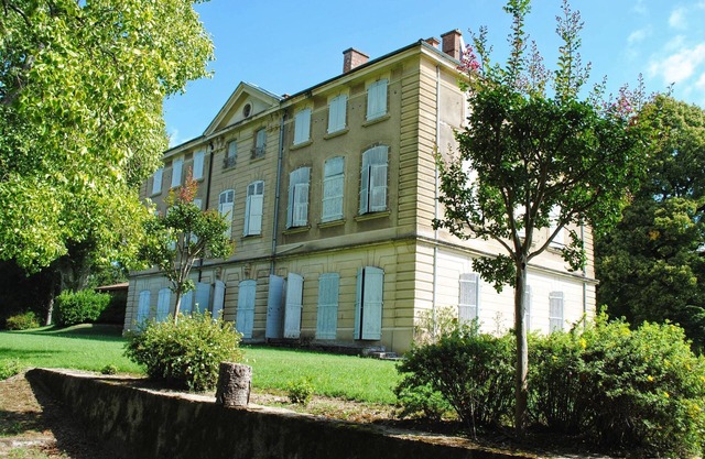 Barral Castle