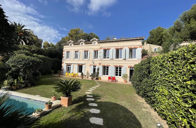 Bastide les oréades, Villa de luxe.