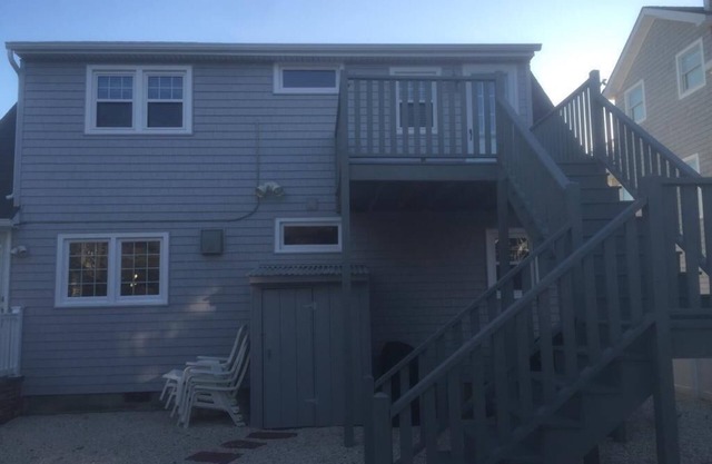 Bay side Duplex (2nd Floor) Surf City 14023