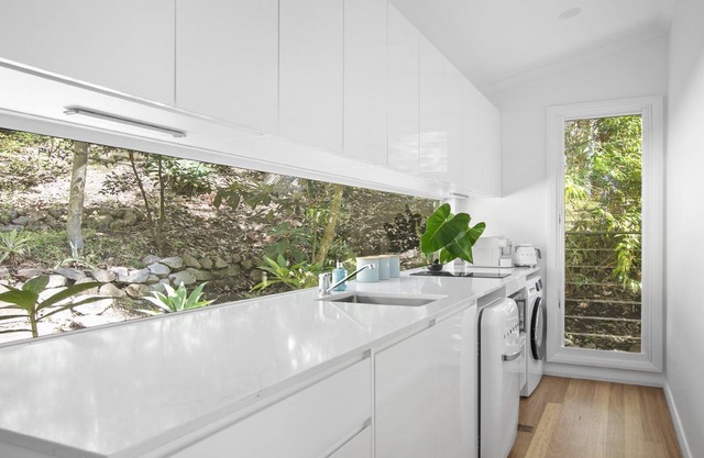 Bay views, beaches and bush walks