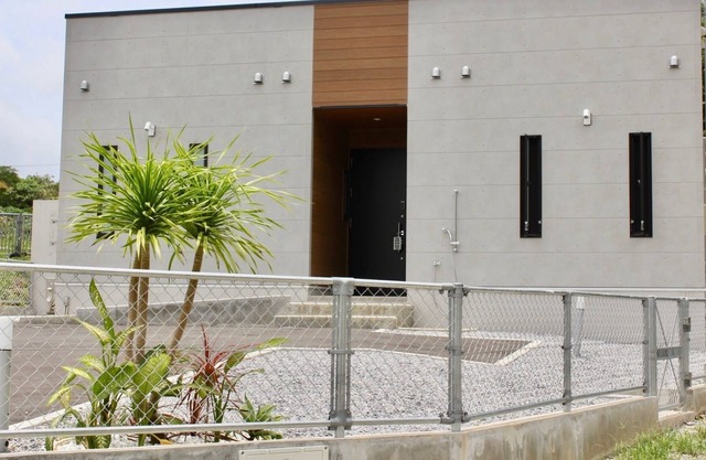 BBQ Karaoke Jacuzzi Air playground equipment / Kunigami-gun Okinawa