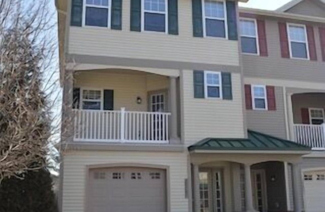 Beach Air Landing, Beaches, Shops, and Golf!