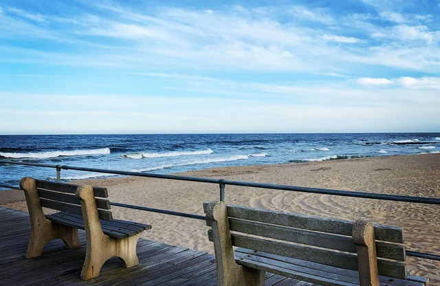 Beach Apt #9 - Studio w/Bathroom & Kitchen