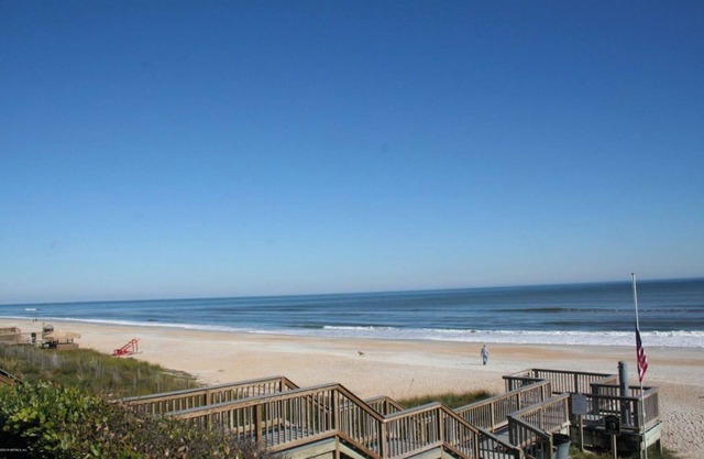 Beach Condo in Sawgrass Country Club - Steps From the Sand - Renovated 2019
