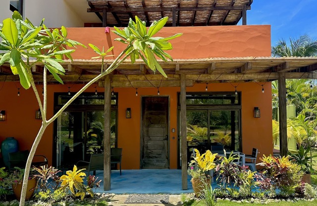 Beach front condo in the heart of Playa Venao. Sea, Surf, Bars, Restaurants…