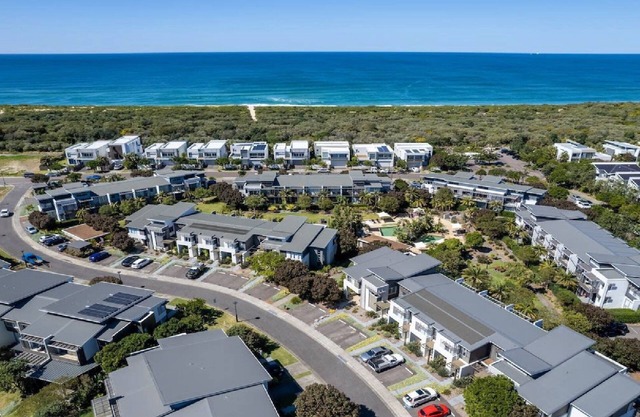 Beach, Golf, Day Spa & Poolside Luxury