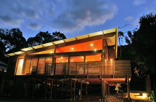 'Beach Pavilion at Killcare' by Accom Holidays