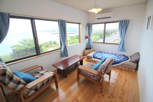 Beach side hotel YAMORIYANONIKAI
