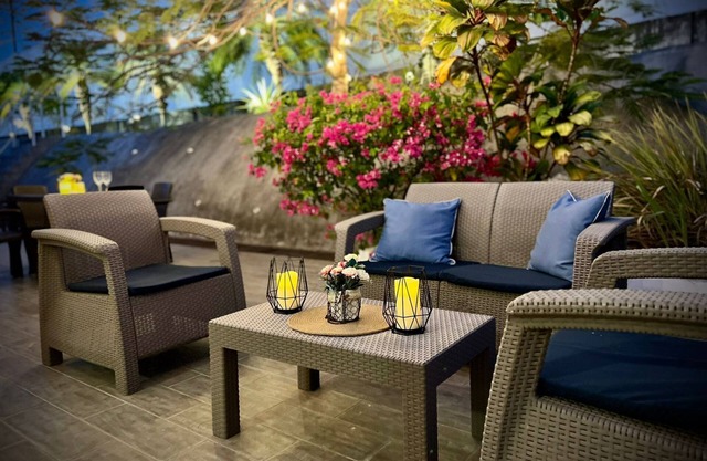 Beach Villa With Cozy Terrace