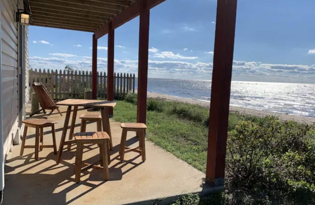 Beachfront 1BR near Cape May & Wildwood