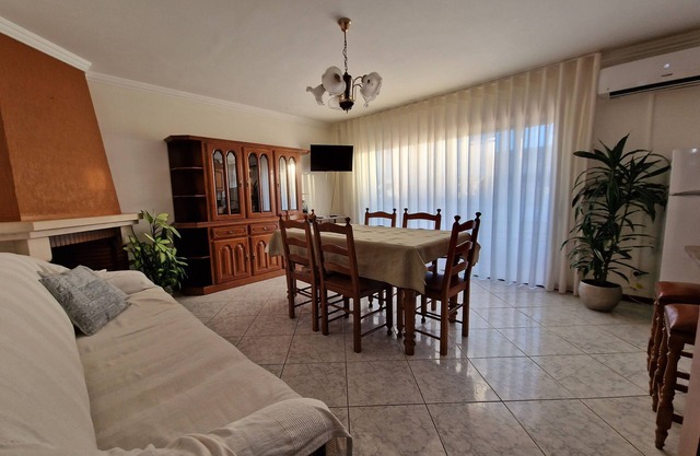 "Beachfront apartment - Praia do Furadouro with Wi-Fi"