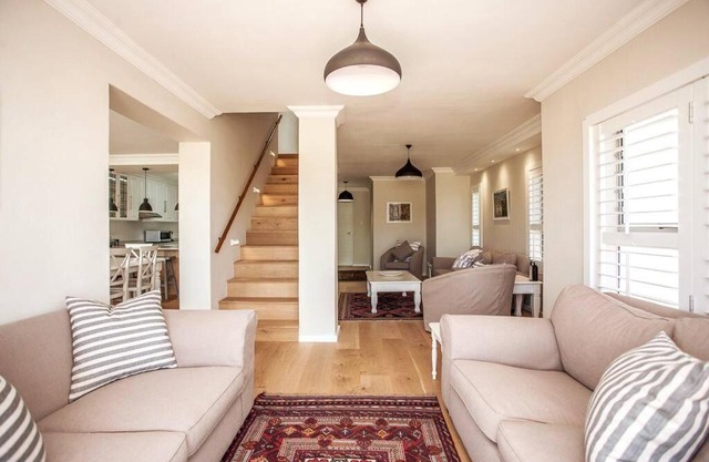Beachfront Apartment @ Summerseas