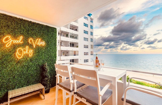 Beachfront Escape, Pool & Stunning Beach Views!