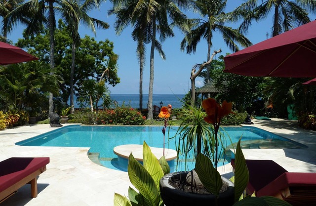 Beachfront Villa Damai in top location quiet and newly renovated!