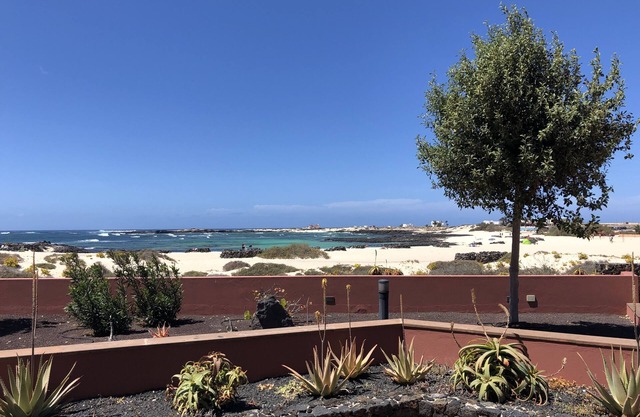 Beachfront! Marfolin 14