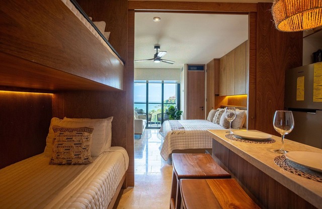 Beachfront Studio, Zantamar 303