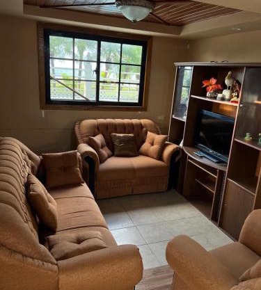 Beachfront Omoa Getaway, Pool, Pool Table For 10