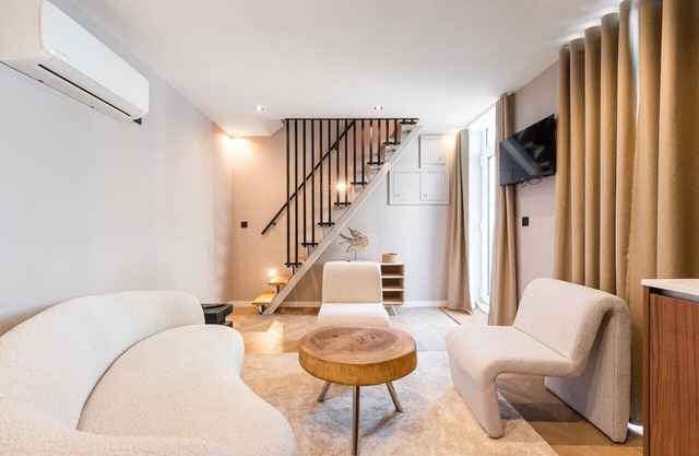 Beachside House in Matosinhos
