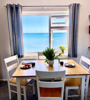 Beachside, Torcross, between the Sea and the Ley