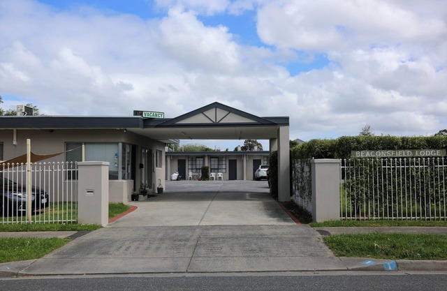 Beaconsfield Lodge Motel