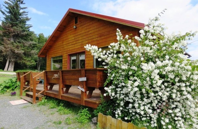 Bear Canyon Cottages - Garden House