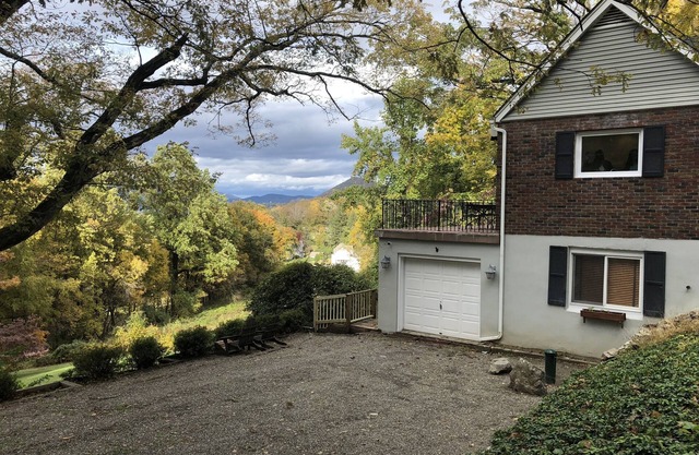 Bear Mountain House.