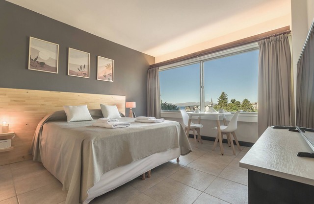 Beautiful and cozy apartment with a view in the city center