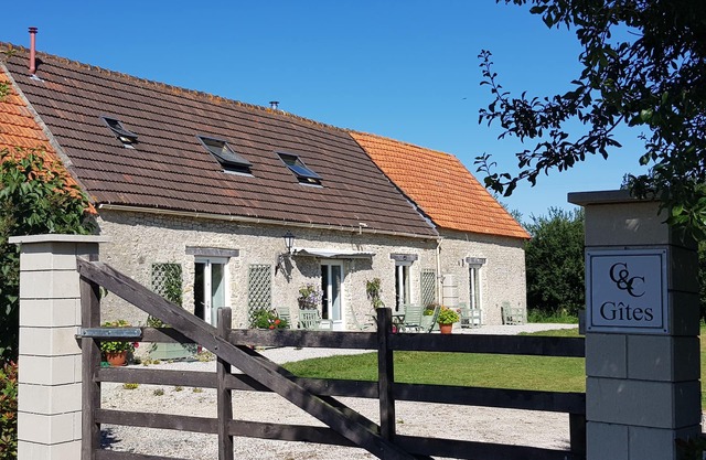 Beautiful 18th Century barn conversion in the heart of the DDay landings region.
