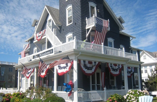 😎 BEAUTIFUL 1ST FLOOR SUITE - Private Entrance - SLEEPS 4