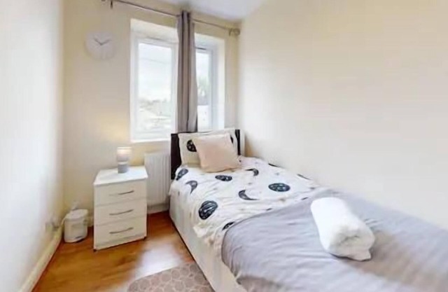 Beautiful 2-Bed Apartment in Stanford-le-Hope