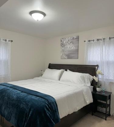 Beautiful 2 BDRM Ocean Inspired Oasis