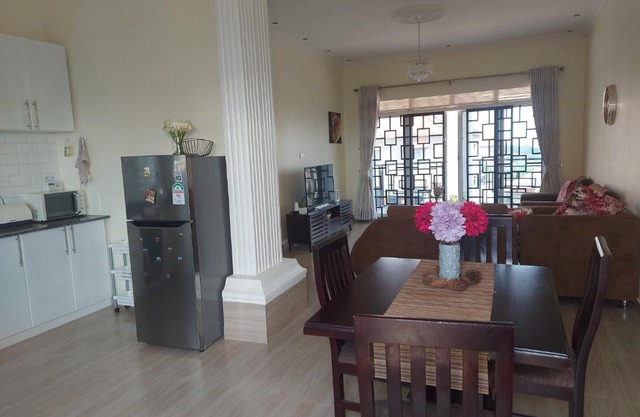 Beautiful 2-Bed Apartment in Akright City Bwebajja