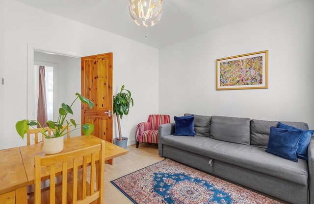 Beautiful 3 Bedroom House in North London