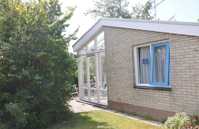 Beautiful 4 pers. Bungalow with conservatory in De Koog on Texel, The Netherlands