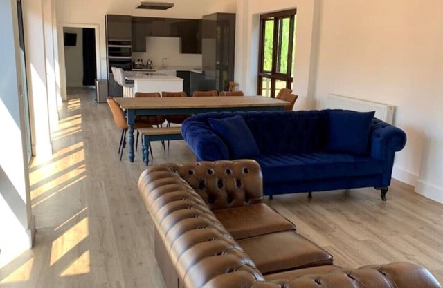 Beautiful 5 Bedroom Countryside Retreat