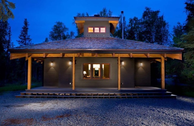 Beautiful Alaska Vacation Home Steps from Kenai River (Lynx Cottage)