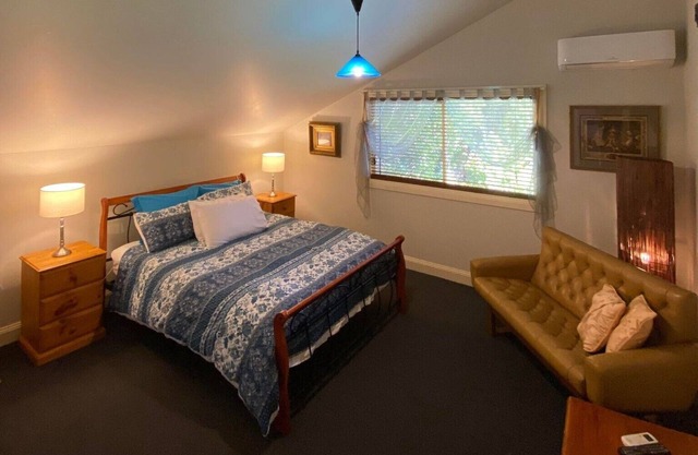 Beautiful and comfortable, located in the heart of town