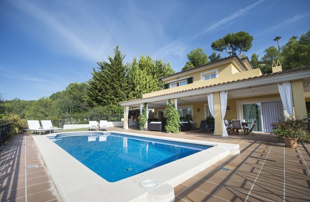 Beautiful and luxurious villa with pool 5 minutes from the beach of Portals