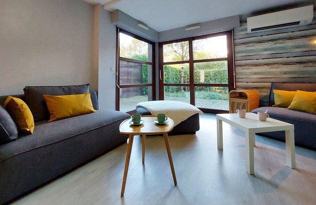 Beautiful and modern apartment with a large window front.