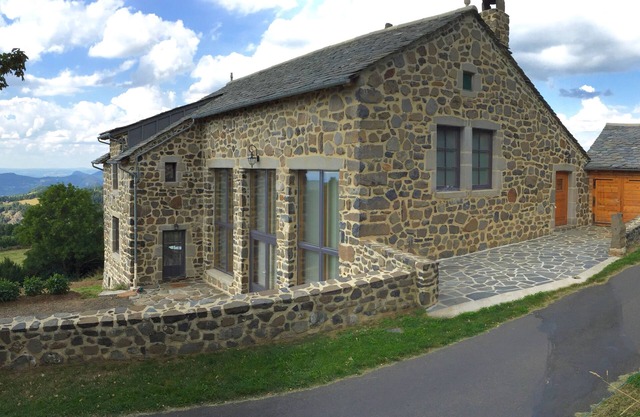 Beautiful and unique eco-friendly house with stunning views